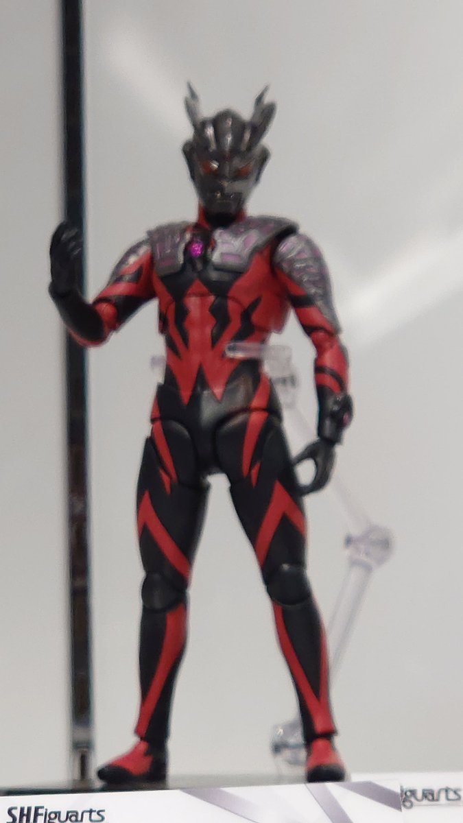 ウルトラマンゼロダークネス