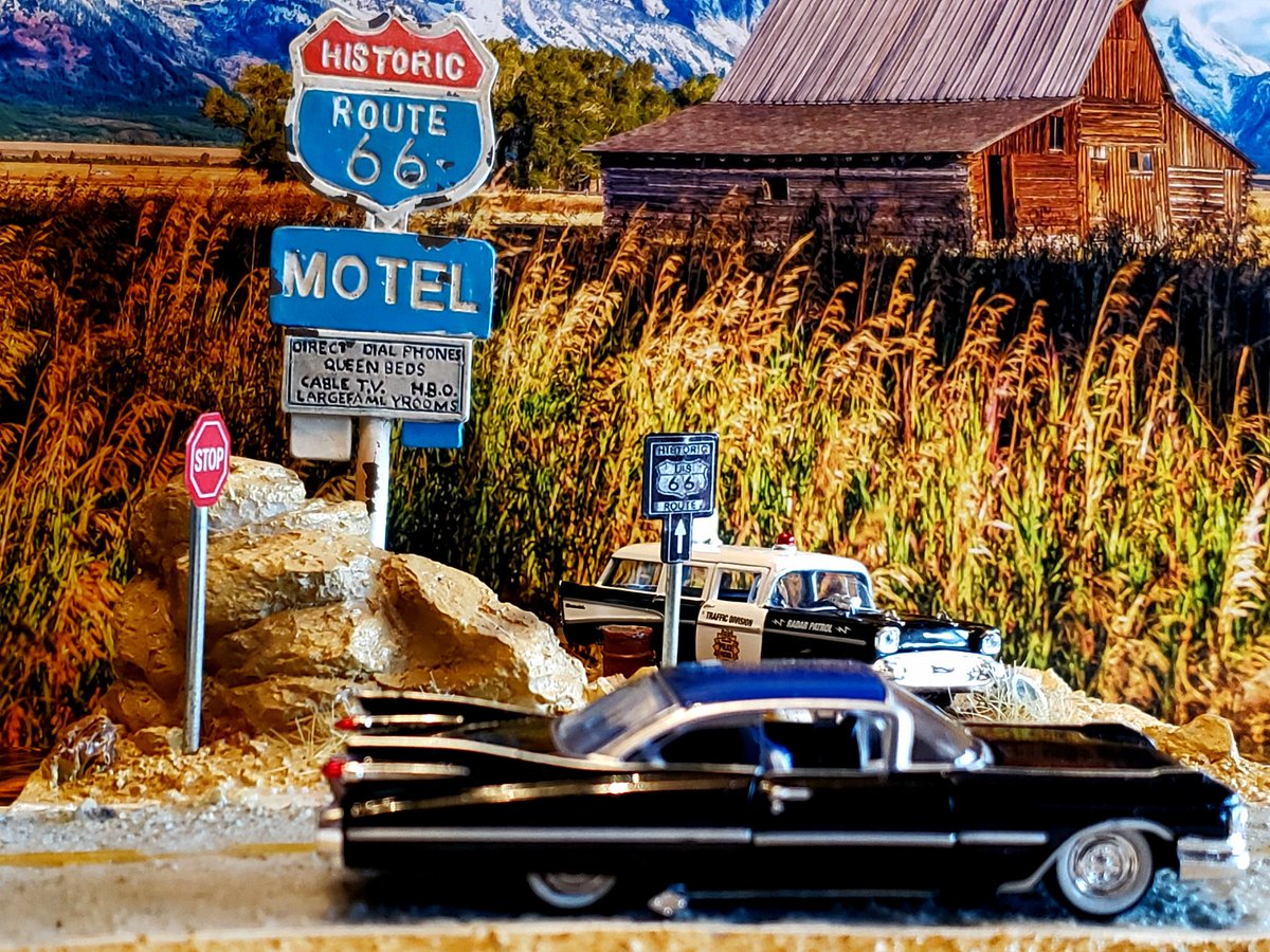 SwChamp's tweet photo. "Get your kicks... on Route 66!" #toytherapy #toyphotography #diecastcars @capecoraldwells @DiecastAddicts @littleWookiee @FloydAr40884928 @Superquad7 @markypotter316 @vinniep27 @Freebyrd316 @Gillster37 @WeLoveDiecast #59caddy #57chevy #m2machines https://t.co/nzg0qvuuqS