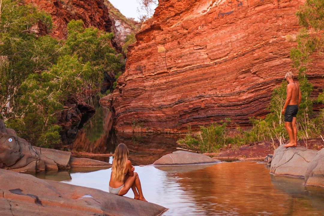 Why share when you can have the ancient rocks and stepped waterfalls of #HamersleyGorge in #KarijiniNationalPark all to yourself?💁 IG/tracks.we.travel did just that. 🏊💦 @austnorthwest #thisisWA