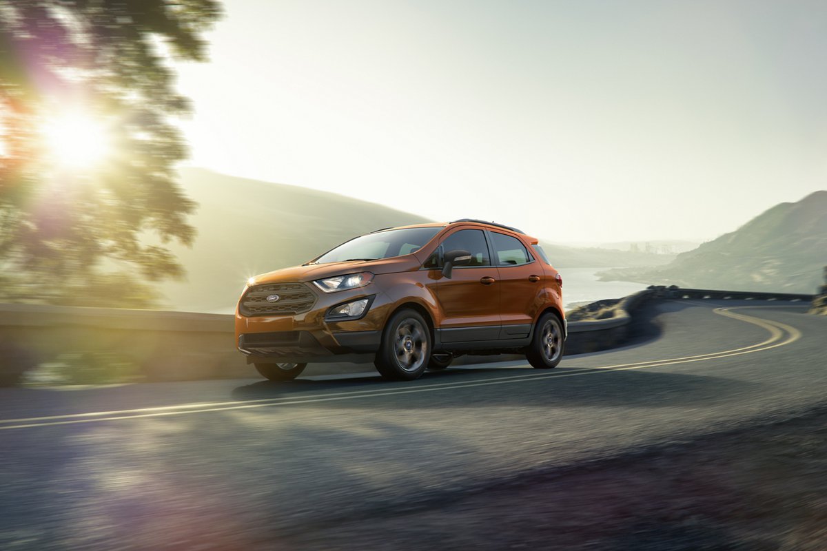 Drive with complete confidence thanks to Ford Co-Pilot360™ Technology. Visit our Ford dealer to learn more about driver-assistive technologies.