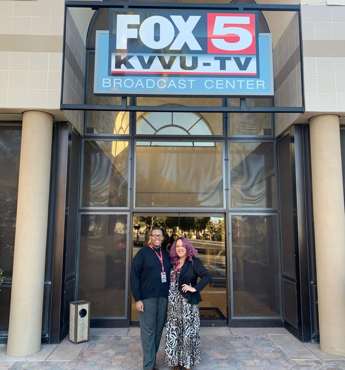 rene_tyler_'s tweet photo. #ThankfulThursday Starting off #2020 @FOX5Vegas @MOREFOX5 with a great segment showing some of our fabulous fashions @ReneTylerPlus #PlusSize #thefirstplussizeboutiqueonthelasvegasstrip https://t.co/6EN73sDVFy