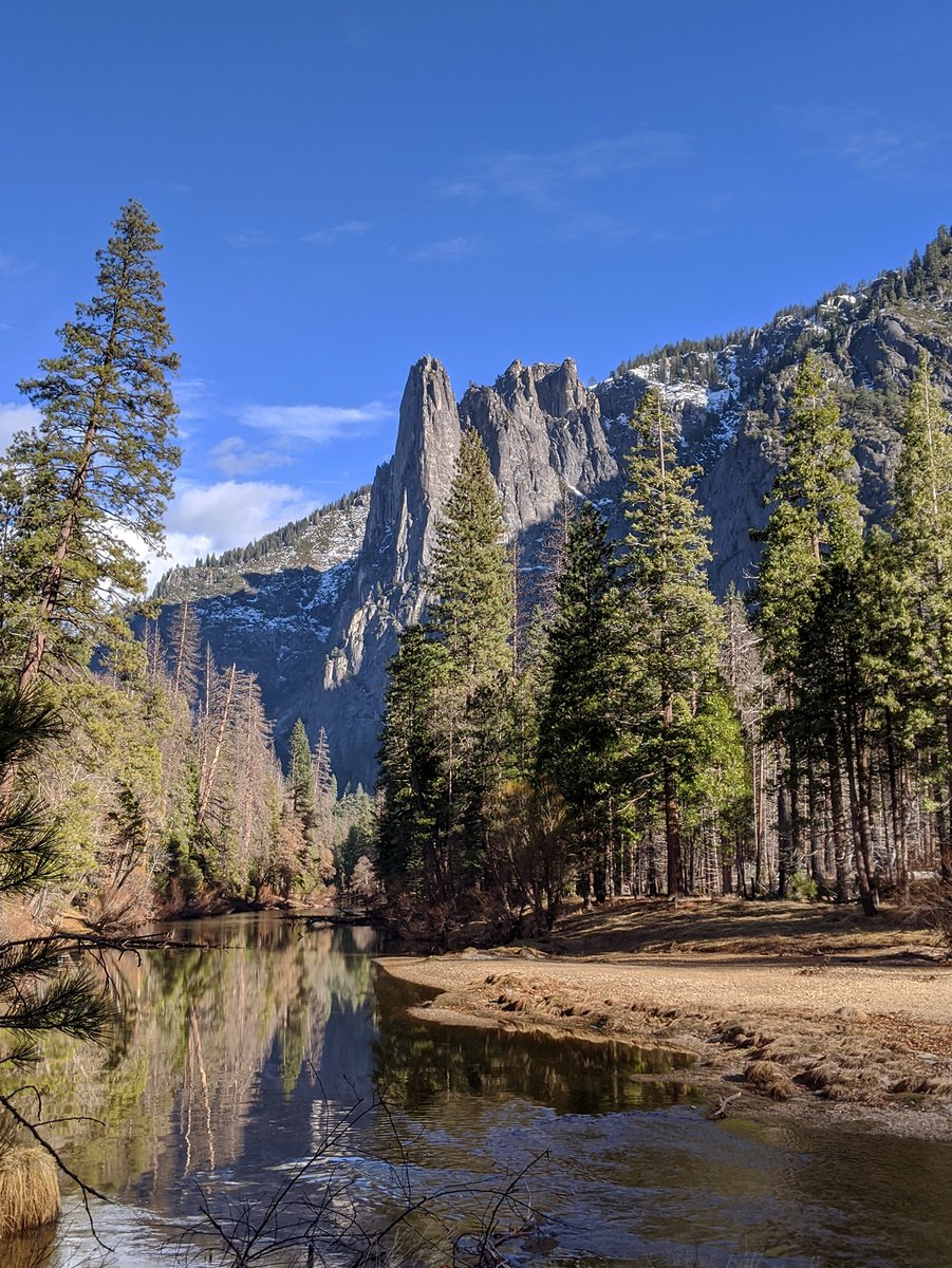 Yosemite National Park tweet media