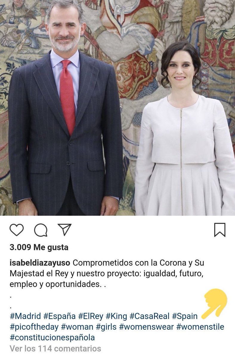 Juan_Naranjo_'s tweet photo. CHOOSE YOUR FIGHTER:

- Elena Tablada: #BebéEnElHorno en un monumento al Holocausto.
- José Manuel Parada: #Muerte en el entierro de Camilo Sesto.
- Díaz Ayuso: #Girls en una foto con Felipe VI.
- Juan Camus: #Cosmetics en el entierro de su padre. https://t.co/S1ENEnOCXD