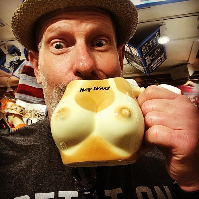 geoffspakes's tweet photo. #libations anyone? https://t.co/UNC6Qo6jNz https://t.co/44XIW3ZLRs