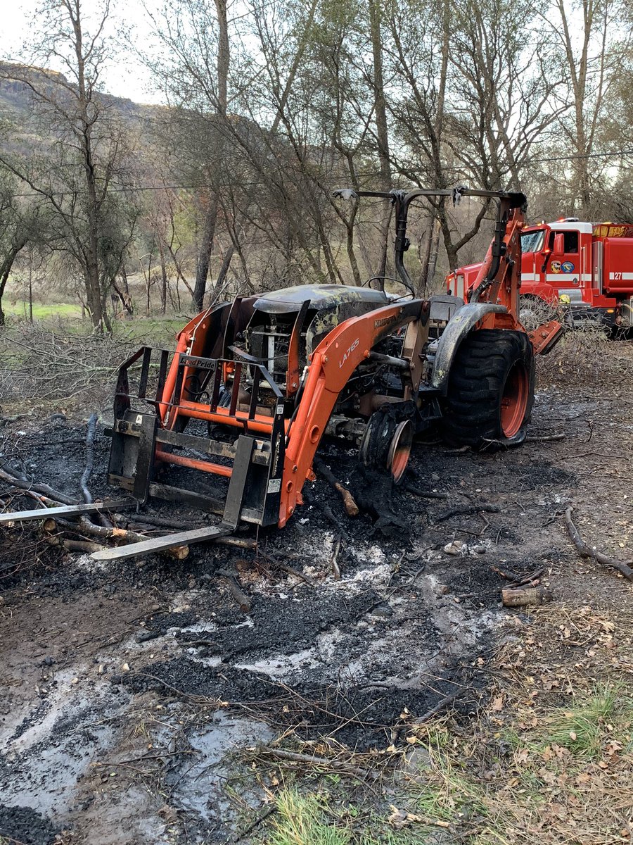 CALFIRE_ButteCo's tweet photo. This afternoon firefighters responded to a burning tractor in the Butte Creek Canyon. Fully involved when crews arrived. Use caution when operating heavy equipment around a burn pile. #RichFire https://t.co/8gc6Gp9ntc