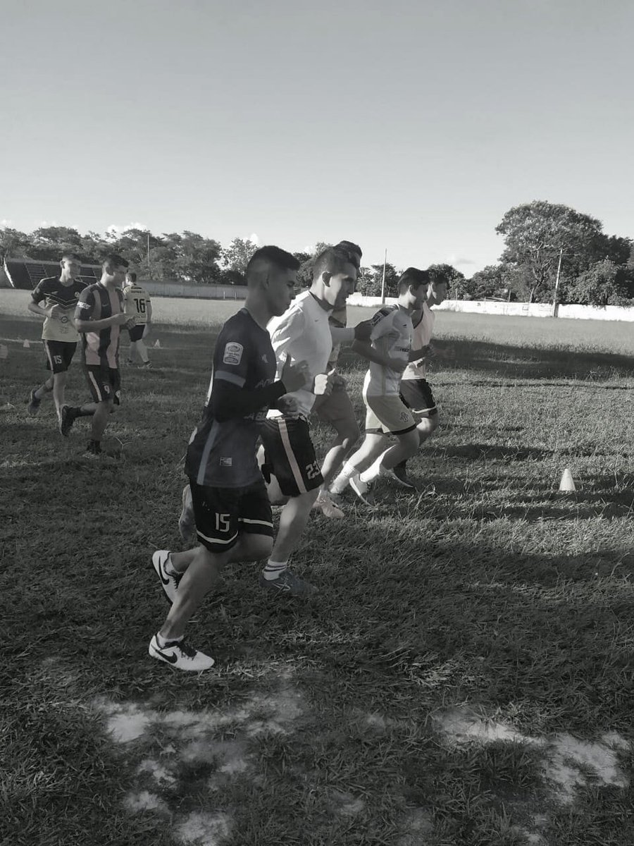 SportivoSanJuan's tweet photo. Hoy arrancó el operativo #CopaDeCampeones Departamento de Concepción bajo la dirección de @franklym16 El equipo amarillo va por el Bi departamental y quiere seguir reinando en el norte. https://t.co/X7za2Tp0YL