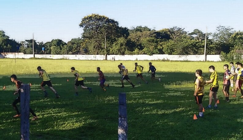 SportivoSanJuan's tweet photo. Hoy arrancó el operativo #CopaDeCampeones Departamento de Concepción bajo la dirección de @franklym16 El equipo amarillo va por el Bi departamental y quiere seguir reinando en el norte. https://t.co/X7za2Tp0YL