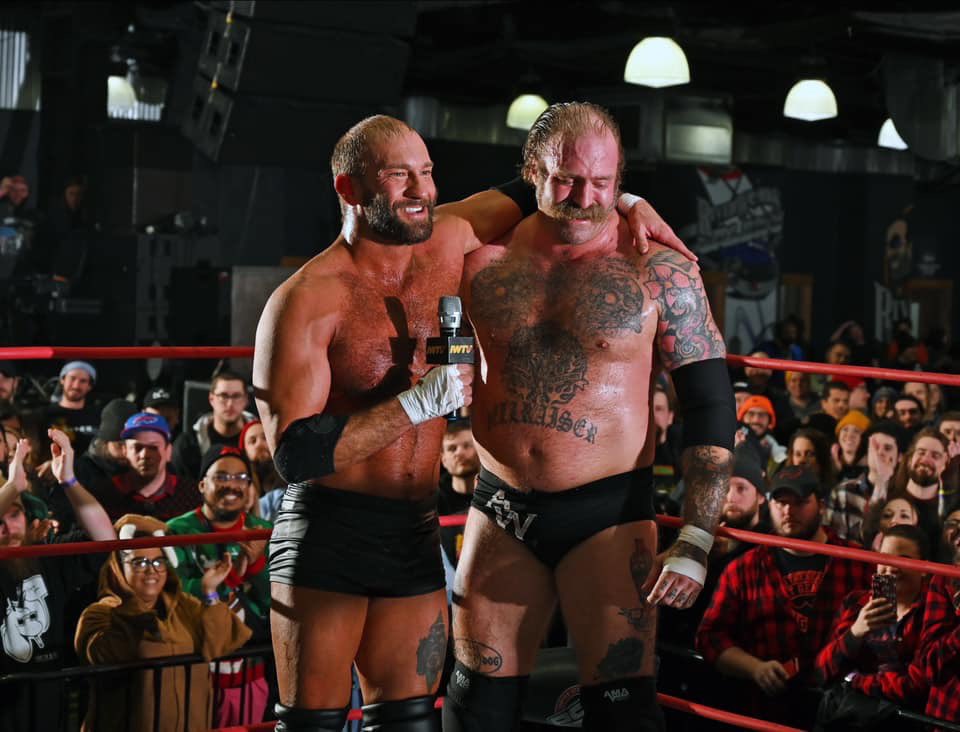 Brothers ! New poddy tomorrow (Friday) !! Let’s kick some ass !!!