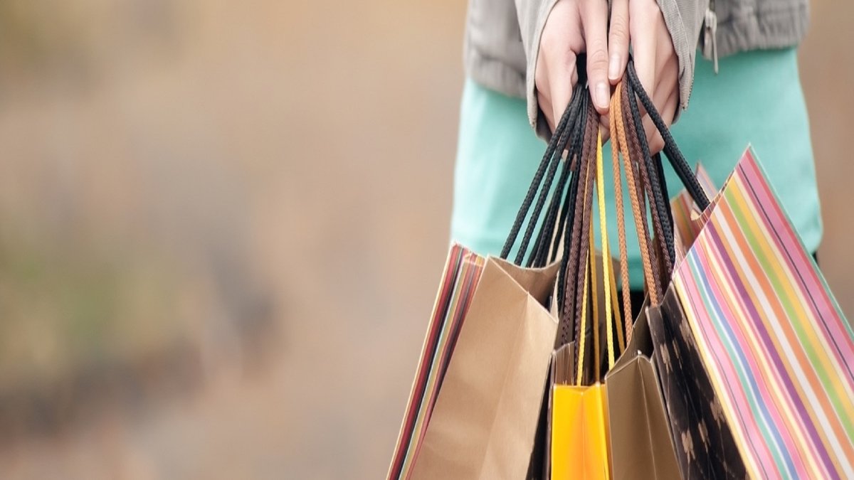 bazar.boston uses a #dotBoston domain to promote their Facebook group #BostonProud #BostonDomains developed.boston/listings/bazar…