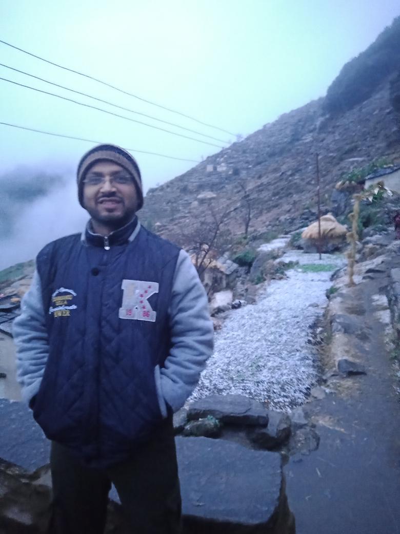 diwapyak's tweet photo. And, it's #snowing. #Haudi, #Shubhakalika, #Kalikot! #VisitNepal2020 https://t.co/vk13ZPcALI