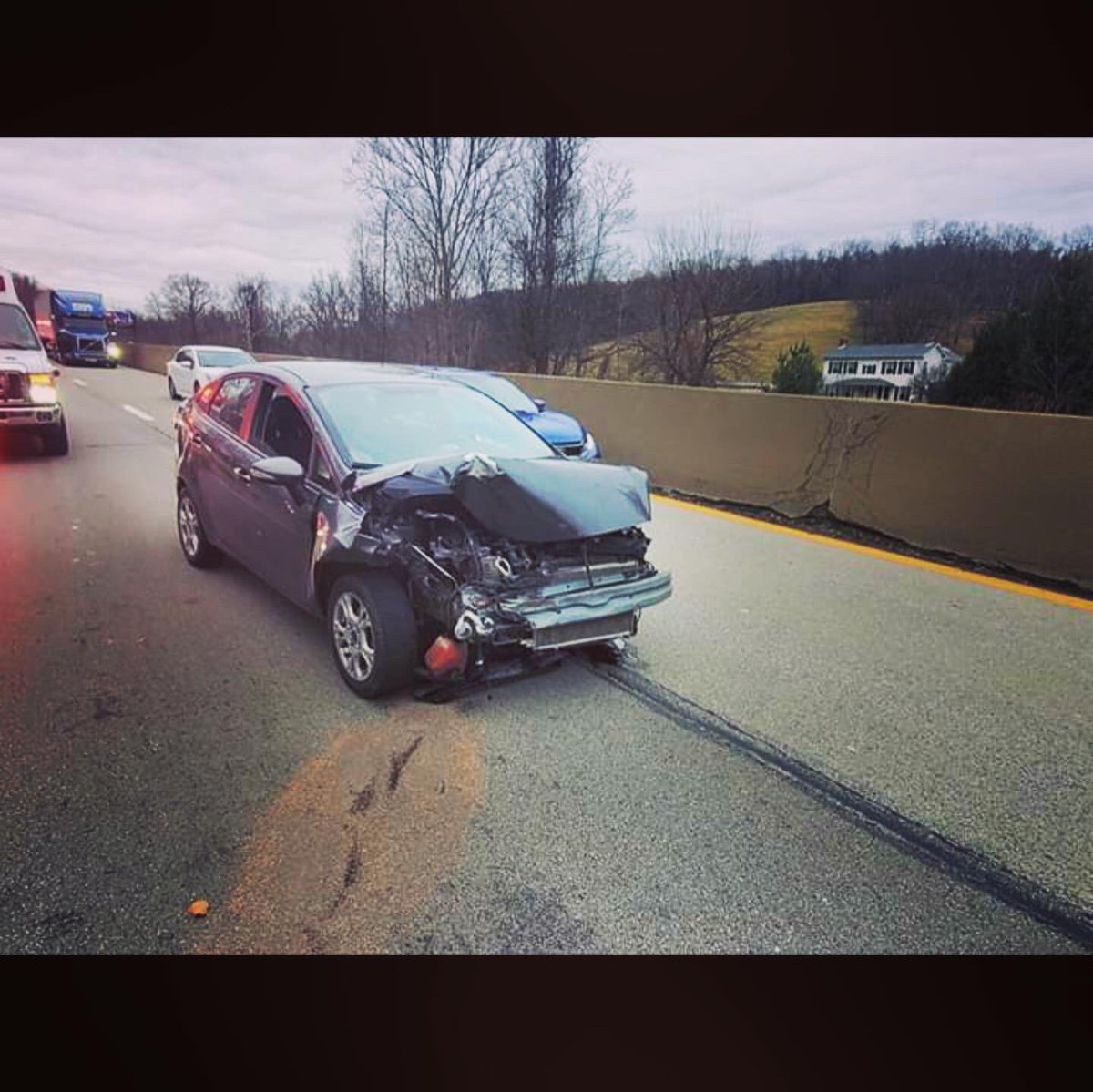 Fallowfield_VFC's tweet photo. Rescue 47 &amp; Engine 47-2 handing two separate crashes today on I-70 EB in the Twp.. 5400, 6600, &amp; PSP also assisted at the incidents. https://t.co/N9FX4XPrk5