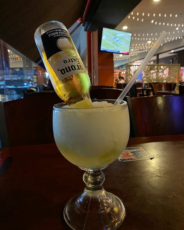 drewesch's tweet photo. Last Night in Costa Rica! https://t.co/qV10IixJEX https://t.co/btjEONfxQ8