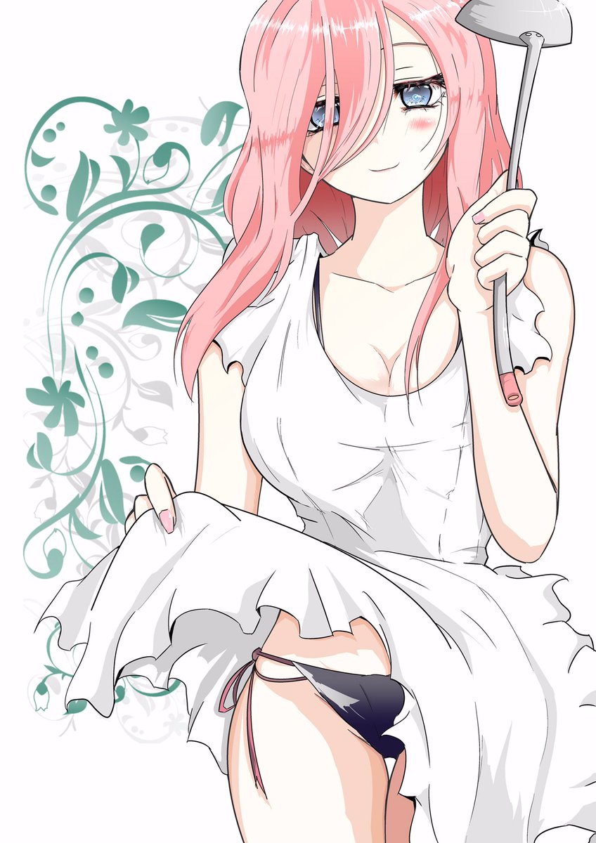 気づいたんだが年末年始にかけて髪に赤系入ってるキャラしか描いてない 