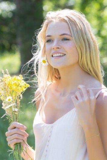 Wild flowers are my favorite like sunflowers