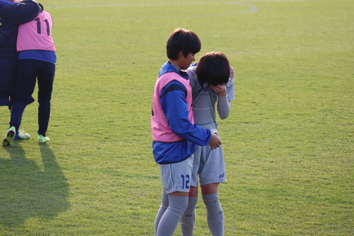 寿朗 吉村 全国高校女子サッカー選手権 秀岳館女子サッカーを日帰りで淡路島まで応援してきました 残念ながら4 4 Pk5 6 で負けてしまいましたが 素晴らしい試合を見れました 三年生は引退ですが 次のステージでの活躍を期待しています お疲れ様でした 寿朗 吉村 全国高校女子サッカー選手権 秀岳館女子サッカーを日帰りで淡路島まで応援してきました 残念ながら4 4 Pk5 6 で負けてしまいましたが 素晴らしい試合を見れました 三年生は引退ですが 次のステージでの活躍を期待しています お疲れ様でした