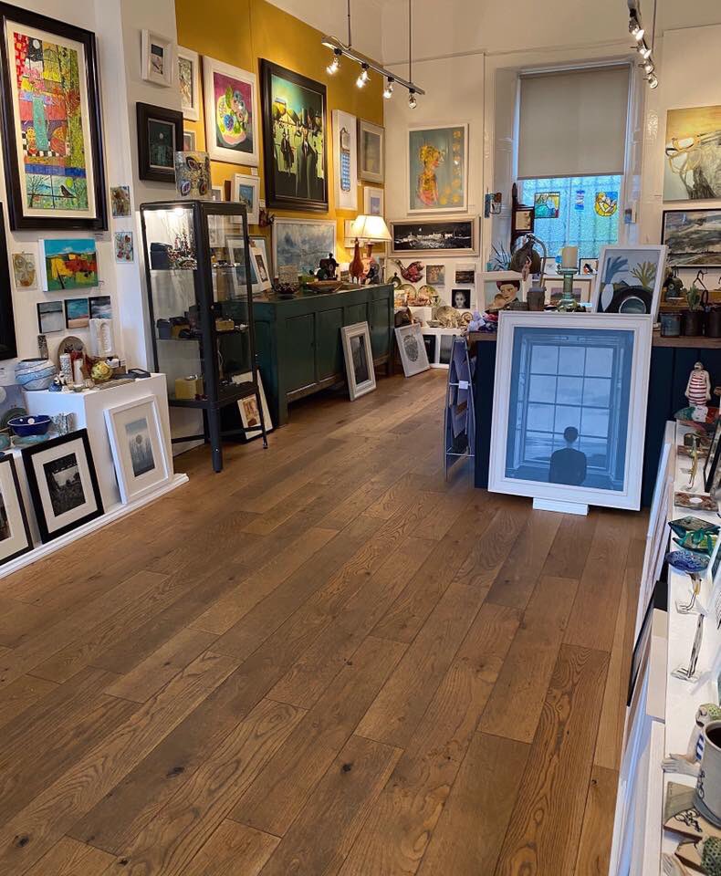 Velvet Easel Gallery tweet media