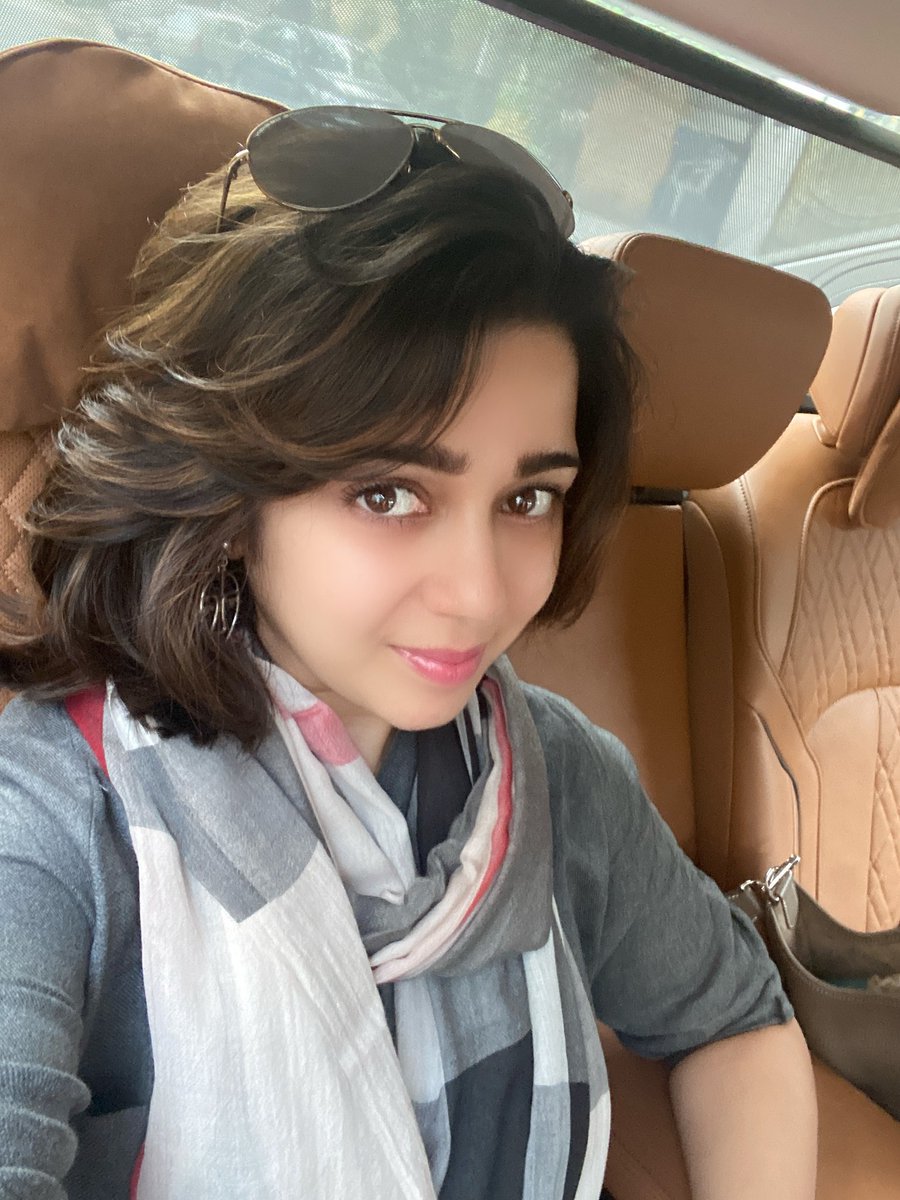 Charmmeofficial's tweet image. #2020 looks very exciting 🥳
#motivated #lookingforward