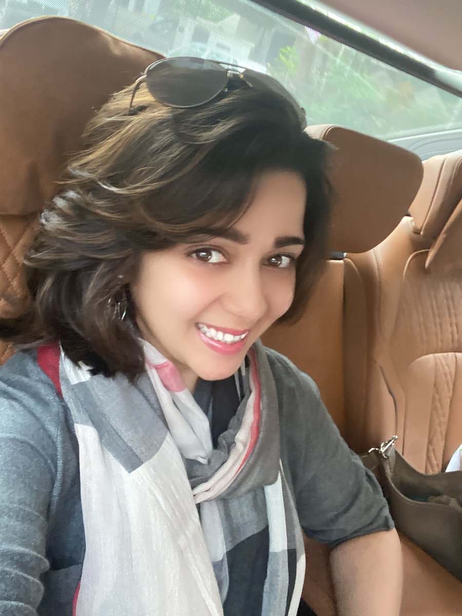 Charmmeofficial's tweet image. #2020 looks very exciting 🥳
#motivated #lookingforward