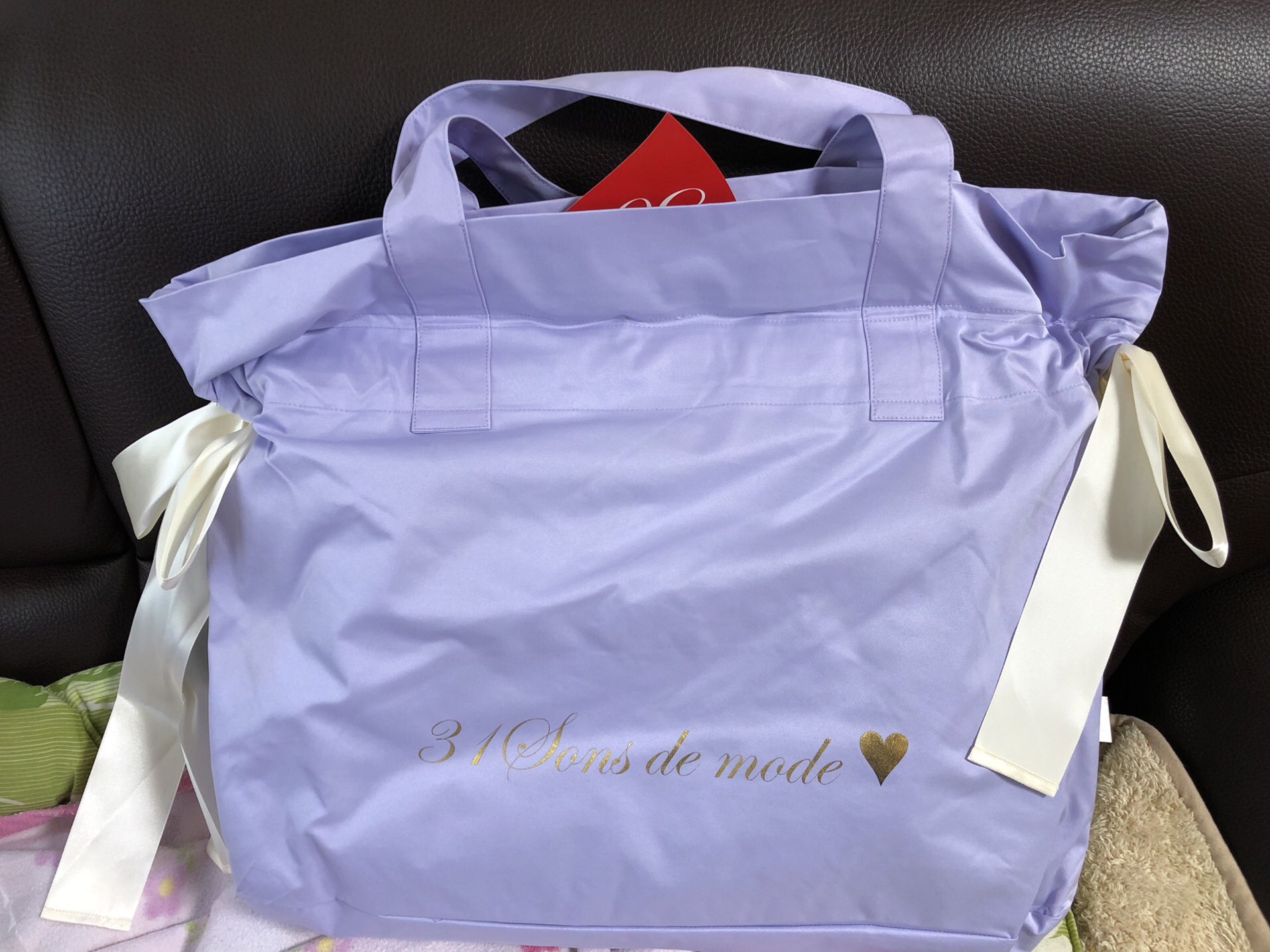 きーちゃん うぃずったー 福袋ネタバレ トランテアンの福袋 届いたー ショートのダウンコートも可愛い スカートも でも アクセサリー ネックレスは良かったけどイヤリングだったのがな もうピアス穴空けちゃったよ クリップ式の