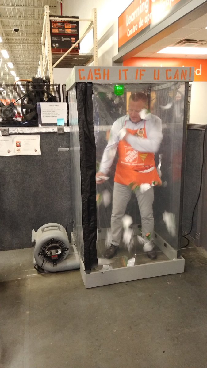 mistymistymock's tweet photo. Had a great walk today, with a bit of fun😁@HomeDepot3322 love being part of the Orange family @thdsaltarelli @KevinBr75977227 @TonjaBarnicle @ASM_Melissa3322 @carlson_ii https://t.co/HrAYhmqSQ1