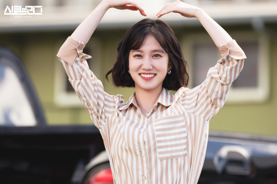 2020년에도 백단장 컴백!!😊 배우들의 비하인드 사진 대방출하며 오늘 밤도 본방사수😘 SBS 금토드라마 <스토브리그> ☞ 오늘 (3일, 금) 밤 10시 방송!...