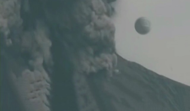 yourface76's tweet photo. I Have Been Saying For Years That:โPlanet Xโ Is Real โ
#planetxsystem #planetx #nibiru #nemesissystem #nemesis #binarytwin #browndwarf https://t.co/EG2a0UqK7Q