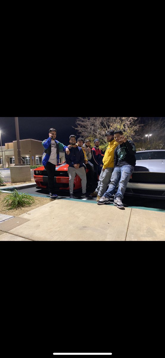 Moneyg50's tweet photo. See you gon' probably fail tryna play us, streets ain't for everybody, get your grades up.😤 #2020baby @bhuppi01 @grewal_559 https://t.co/FcbZx0jUR8