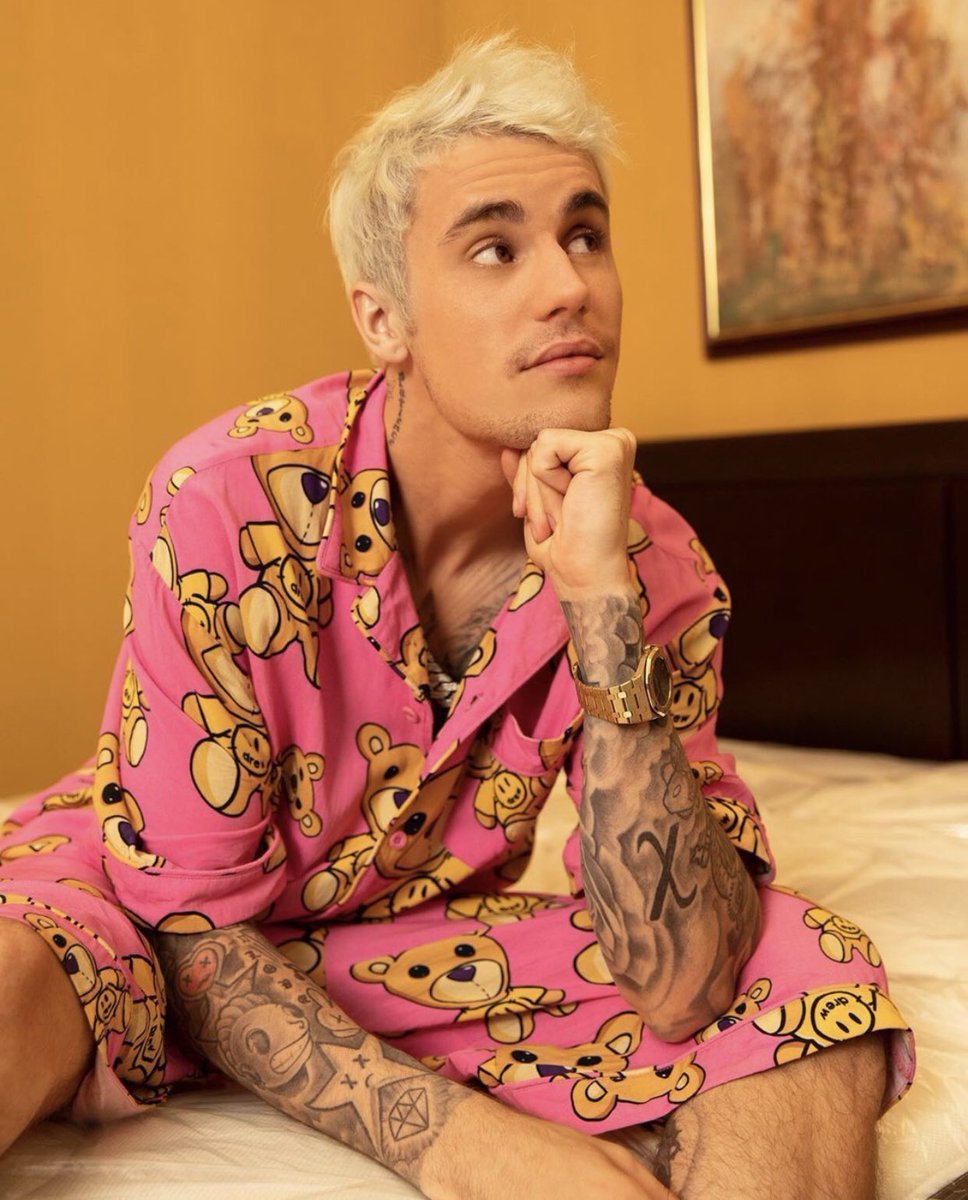JBAOfandom's tweet photo. Nueva foto promocional de Justin por "Yummy", su nuevo lanzamiento. #Yummy #Bieber2020 #JBAO https://t.co/itVEFzgvY6
