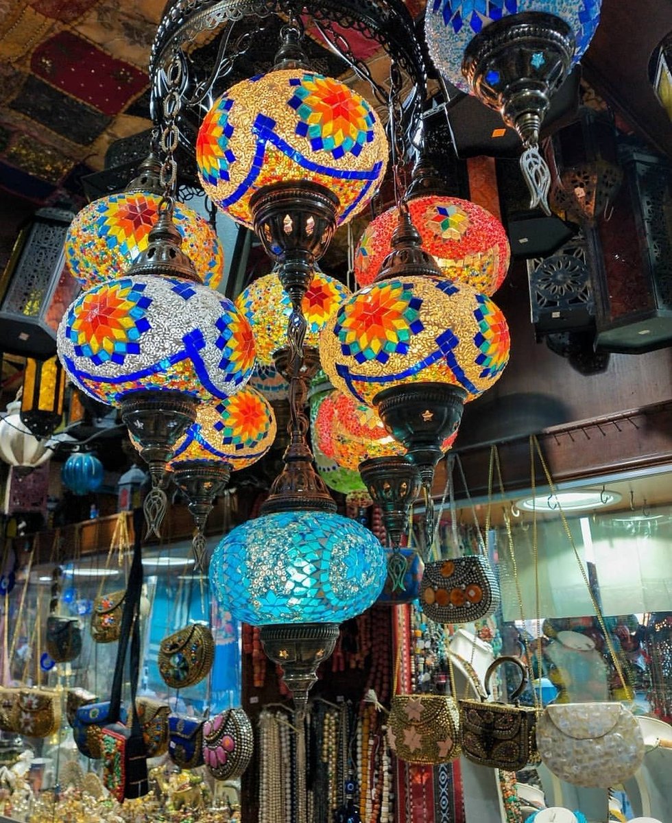 MCYC1975's tweet photo. A Paradise for every street shopping lovers

#Oman #Muscat #picoftheday #travelphotography #Travel #souq #visitOman #visitMuscat https://t.co/0ygo0klyXN