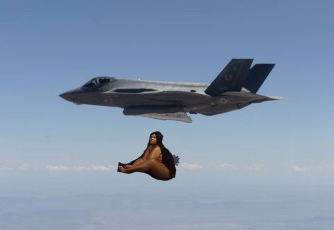 ENVadAbU4AAOKxh?format=jpg&name=small