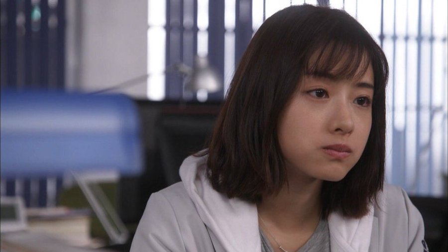 石原さとみの髪型が可愛い 美容室はどこ 過去のヘアスタイル画像まとめ 日々あたらしいブログ