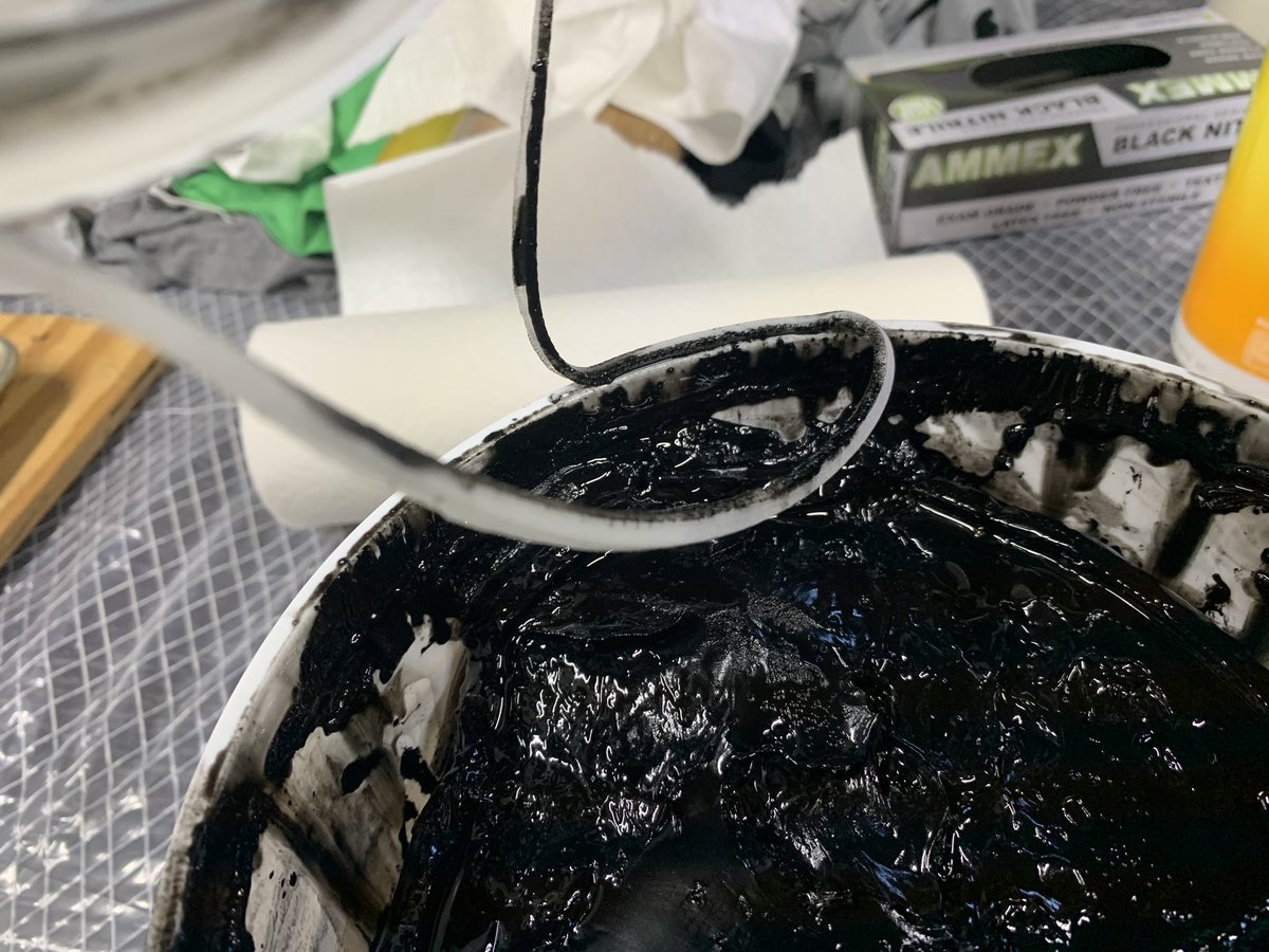 I decided to give FN/Zink a try. First impressions are that it must be one only mess in the warehouse. #fnink