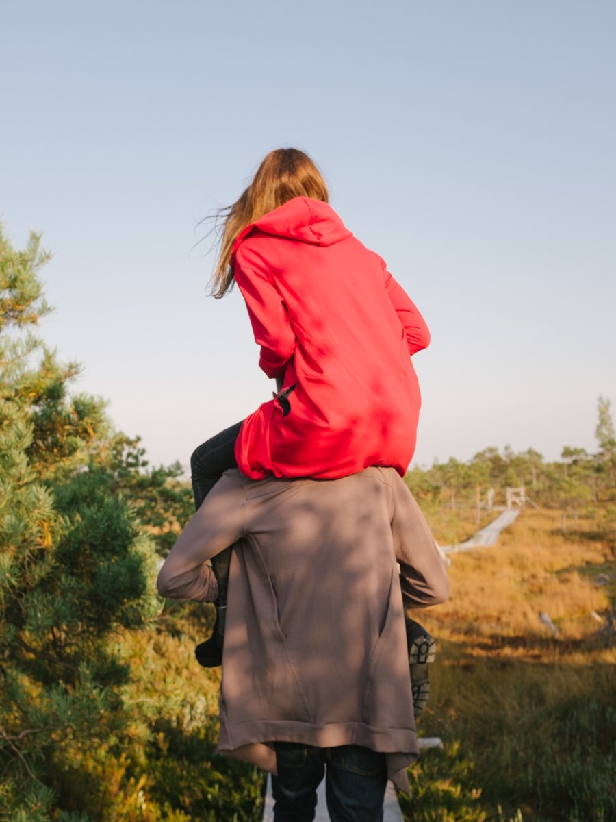 bewithclothing's tweet photo. EN/LV

Whoever is happy will make others happy!😌
————————————————————
Tie, kas ir laimīgi, darīs laimīgus arī citus!😌

#family #meaningfulgift #clothingforhugs #giftforcouples #giftforfamilies #together #love #fashion #design #conceptualdesign #designwithstory https://t.co/mIRsTwtwkq