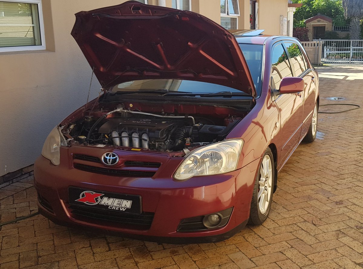 BevX2zz's tweet photo. #FrontEndFriday #XRSi #2ZZGE #LiveInLift #MaroonBaboon #XMenCrewCT #ForTheLoveOfToyota #CapeTown https://t.co/lt2ykvyHGi