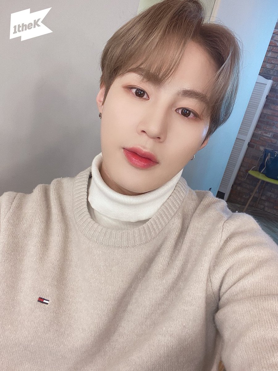 1theK(원더케이) tweet media