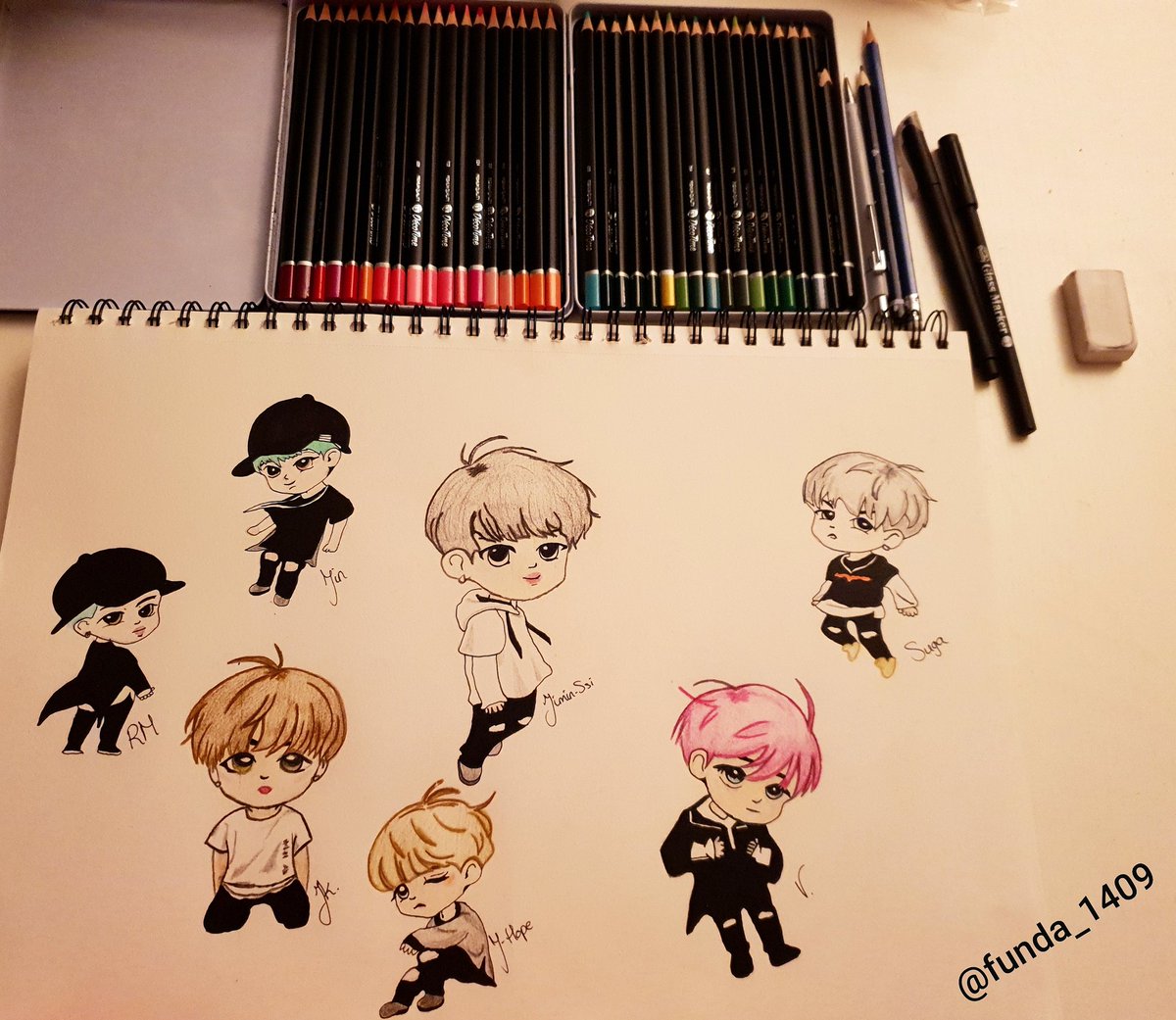 funda_1409's tweet photo. 💜💜💜
@BTS_twt @bts_bighit 
#BTS #bangtanboys #bangtan #kpop #korea #art #drawing #cute #sweet #JIN #SUGA #rm #JHOPE #JIMIN #V #taehyung #JUNGKOOK https://t.co/OUGJGvejD1
