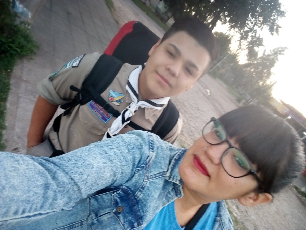 tambiensoymica's tweet photo. Hasta dentro de 10 días.. #genteselfie acompañando siempre ⚜️♥️ https://t.co/kUDp3izKc0