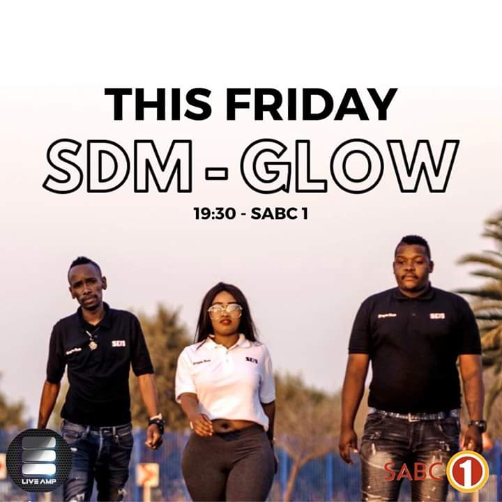 SDMGP's tweet photo. Ereng Glow Ngwaneng 🌞IT'S 2020. We will be performing our single #GLOW ON @liveamp this Friday💃🏾🔥
19H30 only on @Official_SABC1 - don’t be late!  #LiveAMP https://t.co/EJUG8oj1AW