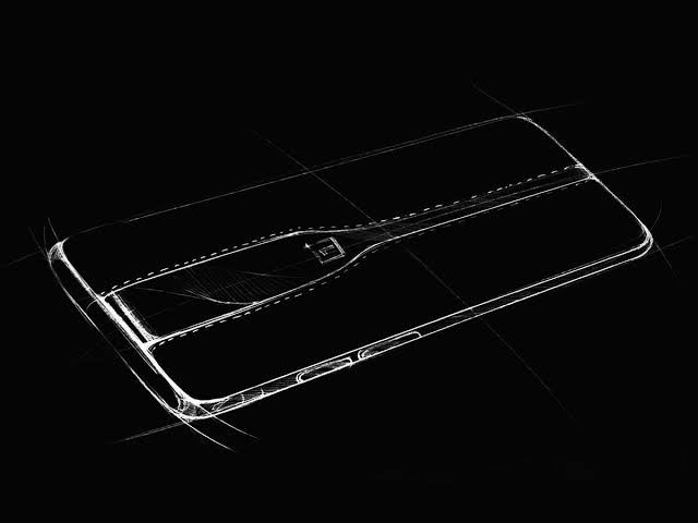 Gizchina's tweet photo. OnePlus Concept One surfaces in a short teaser with invisible triple rear cameras #OnePlusConceptOne #OnePlus #ConceptOne #InvisibleGlass #news #invisiblecamera https://t.co/piNE8jTrv4 https://t.co/Kx8RrUCBLL