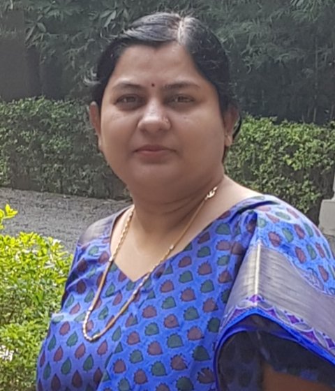 traptown's tweet photo. वाहन की टक्कर से कार में सवार प्रगति मिश्रा की मौत https://t.co/x90erInc4v
#NH78 #gumla पाली रोड #शहडोल #मध्यप्रदेश विगत कई वर्षों से अधूरे काम के चलते मौत का तांडव से कई घरों की बर्बादी की वजह बना हुआ है।
@narendramodi @PMOIndia
@nitin_gadkari 🙏 अविलंब ध्यान इस ओर दें। https://t.co/P3KBfxinlS