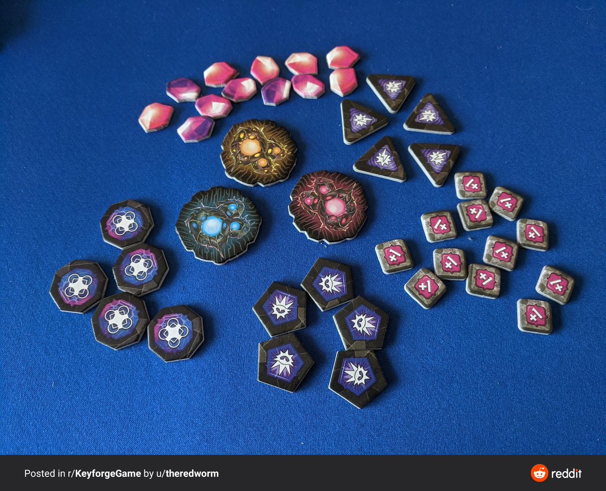 Via reddit, Dis themed token sets from the new monthly prize kits 😍😍😍 reddit.com/r/KeyforgeGame…