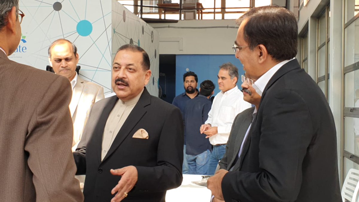 Charge+Zone is creating electric car charging facilities in country.Shri Ravindra Mohan, Member of OSS meets Dr Jitendra Prasad, MoS (PMO); Mr Rajendra Kumar,IAS (PMO); Mr M K Das, Principal Secretary - Industry (GoG) on behalf of Charge+Zone.Minister encouraged this initiative