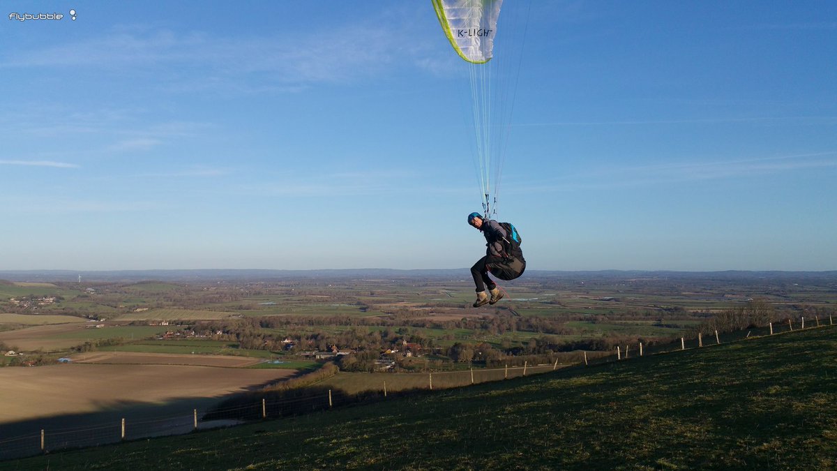 FlybubbleTeam's tweet photo. Top landing tips: 1. Know your airflow 2. Plan your approach 3. Approach obliquely 4. Control your airspeed 5. Fine tune your finals 6. Control the wing! More tips https://t.co/TmLybpKTvI #flybubble #flybubbletips #paragliding #paraglidingskills #paraglidingtips https://t.co/y04oCvorH1