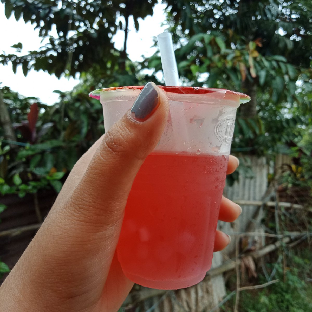 jennaaacruz's tweet photo. May pa'fruit tea si Madam 💙 https://t.co/oELNF7VBv8