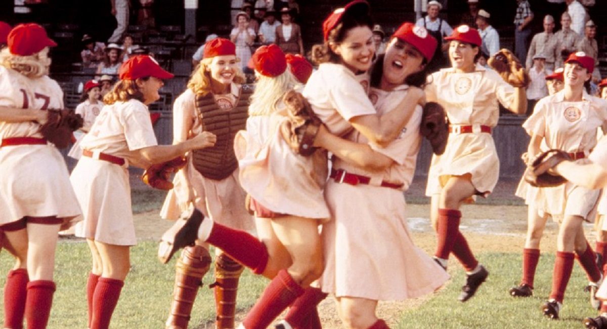 Cinematekbe's tweet photo. Did you know that #GeenaDavis and #Madonna starred in one of the most successful #sports #films ever? 04.01 17:00 #ALeague #PennyMarshall #rebelfilms #sportsfilms https://t.co/JIFPwC0zrf https://t.co/miK2skodZa