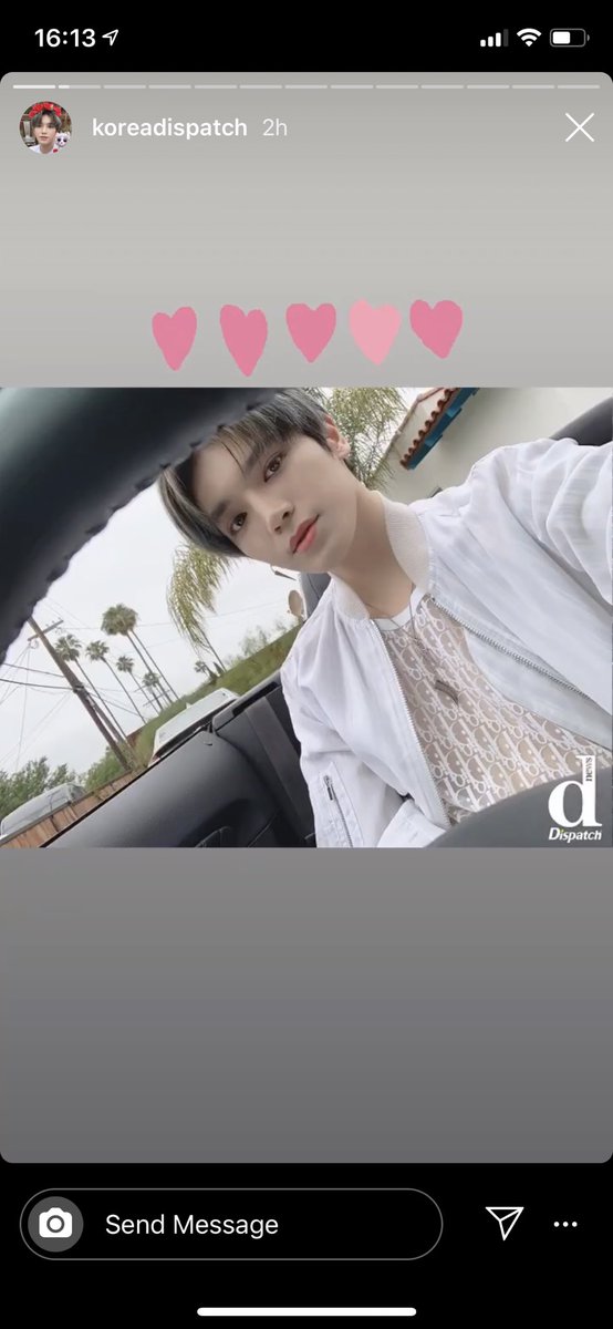 สารี่ J tweet media