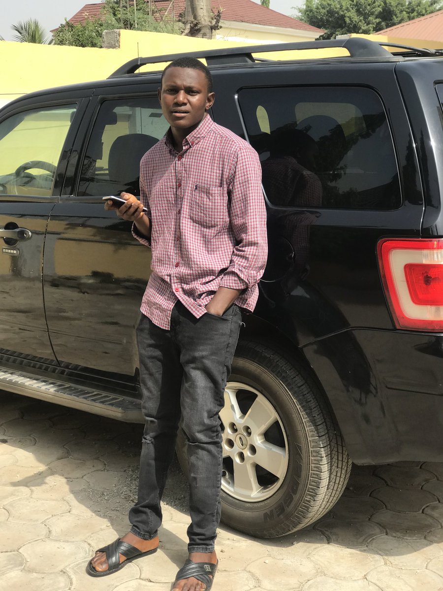 _Presh_PR's tweet photo. If he doesn't have a beard, definitely he's still peng π¦
.
#Preshpr https://t.co/5GRUsaxZxK