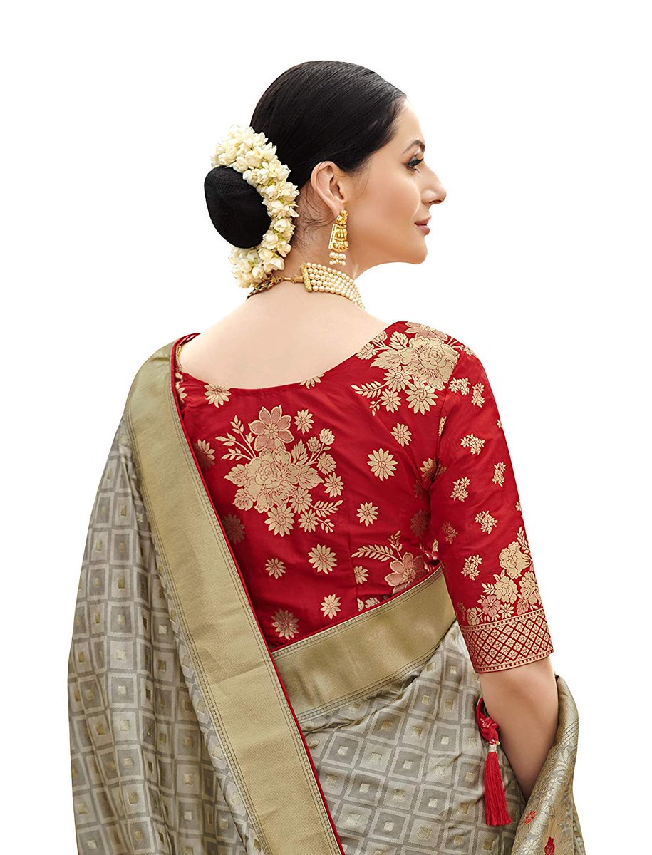 Trickyo1's tweet photo. Get Monjolika Fashion women's grey woven silk-blend Saree.

https://t.co/VWpTSOLaG9

#Awesome #Greatlook #availablenow #buynow #Welcome2020 #Multicolorsavailable #Grey #silk #brandedSarees https://t.co/L8h0HbwkUD