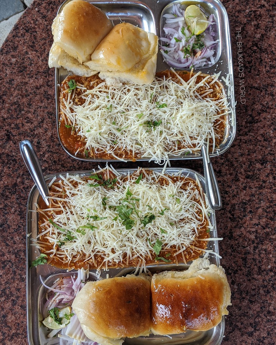 This pic should get you all hungry & drooling 🤤

In pic 📸: Cheese Pav Bhaji @ Amar Juice Center, Vile Parle, Mumbai

#pavbhaji #pavbhaji😋 #pavbhaji😍 #cheesepavbhaji #cheesepavbhaji😋 #pavbhajilove #pavbhajilovers #mumbaipavbhaji #pavbhajidiaries #pavbhajiislove #pavbhajitime