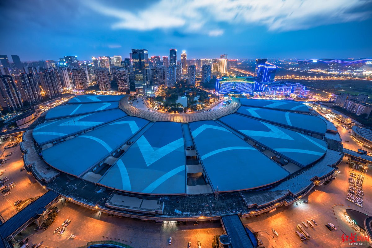 HongxingN's tweet photo. #Yearender2019 Which city is the best-performing city of China in 2019? Neither Beijing nor Shanghai, but Chengdu. According to the Milken Institute, Chengdu tops list of Best-performing cities China Index. And it's the 3rd time it won the crown in the past five years. #InChengdu https://t.co/zGClSnYxyr